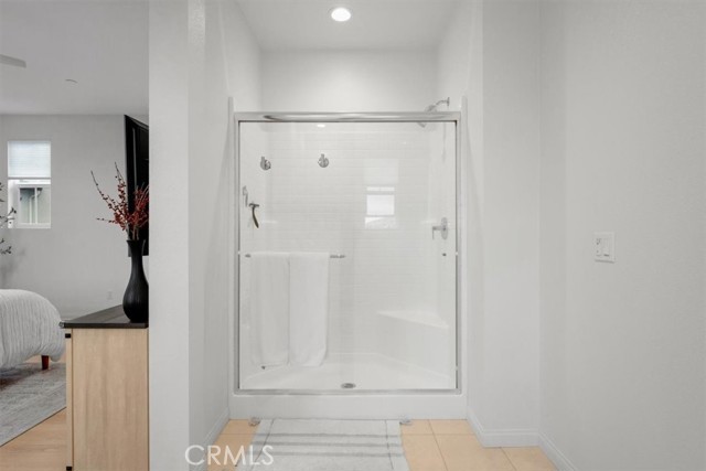 10243 Graphite Street, Spring Valley CA: https://media.crmls.org/medias/55869d66-3672-49af-a052-7b904ede9035.jpg