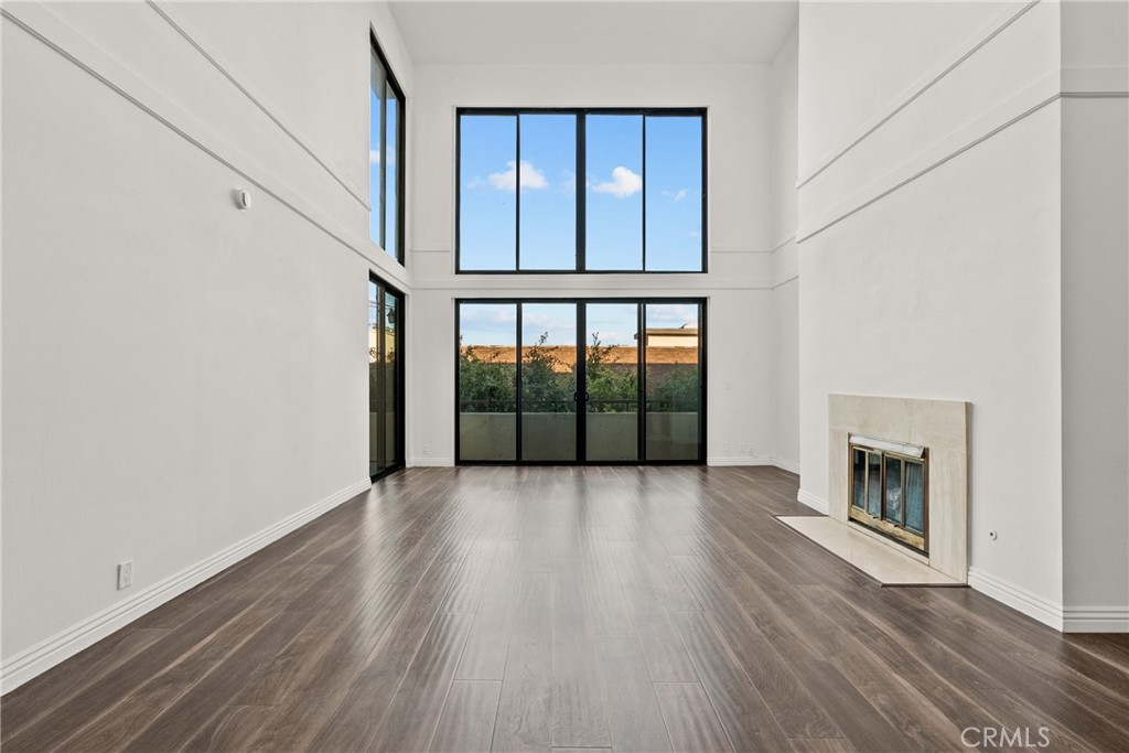 1880 Veteran Avenue #PH 306