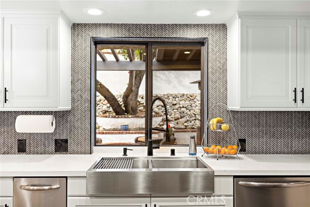 Detail Gallery Image 16 of 54 For 4744 Live Oak Canyon, La Verne,  CA 91750 - 6 Beds | 5 Baths