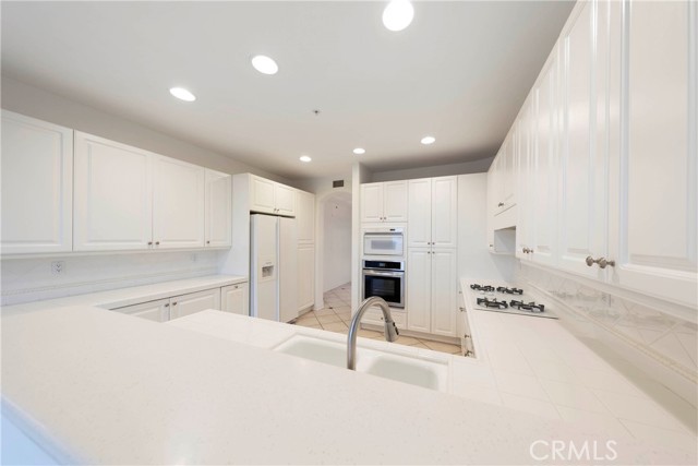 Detail Gallery Image 15 of 39 For 19 Lucania Dr., Newport Coast,  CA 92657 - 3 Beds | 3 Baths