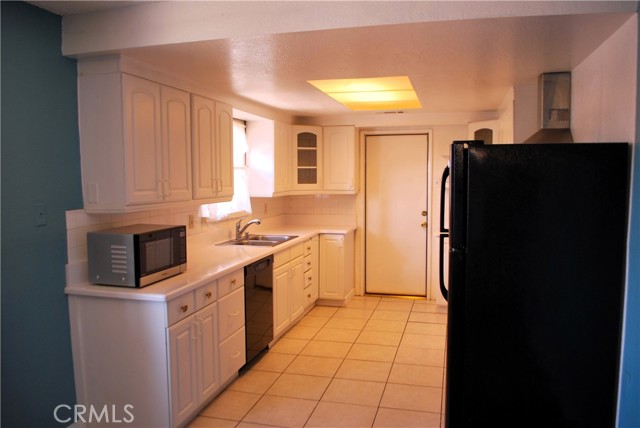 Detail Gallery Image 8 of 27 For 12375 6th St, Yucaipa,  CA 92399 - 2 Beds | 2 Baths