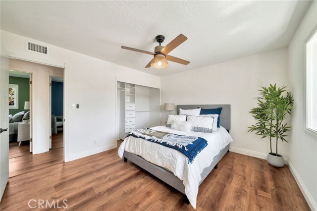 15372 Shasta Lane, Huntington Beach CA: https://media.crmls.org/medias/558a43d0-ccc2-47f9-98ed-e48afafc5104.jpg