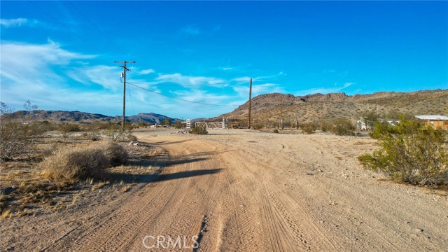 Detail Gallery Image 22 of 31 For 5211 Dusty Mile Rd, Landers,  CA 92285 - – Beds | – Baths