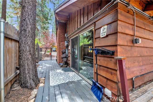 42660 La Placida, Big Bear Lake CA: https://media.crmls.org/medias/558bef15-b606-4e66-a848-10ce52dc551d.jpg