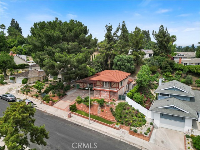 Detail Gallery Image 4 of 56 For 11300 Dulcet Ave, Porter Ranch,  CA 91326 - 5 Beds | 3 Baths