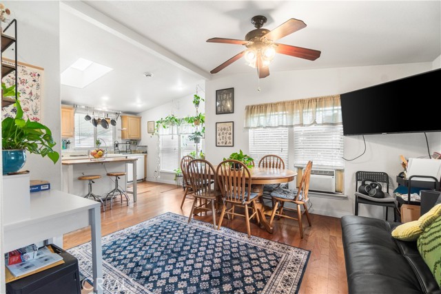 Detail Gallery Image 9 of 44 For 1501 Palos Verdes Drive North #64,  Harbor City,  CA 90710 - 3 Beds | 2 Baths