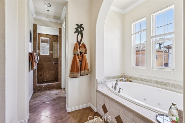 21254 Lorca Circle, Huntington Beach CA: https://media.crmls.org/medias/558d653f-6d5c-420c-ba85-a1f4aa394400.jpg
