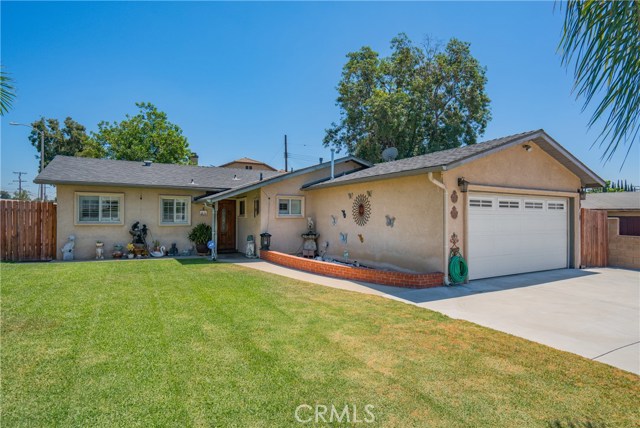 4940 N Mangrove Ave, Covina, CA 91724