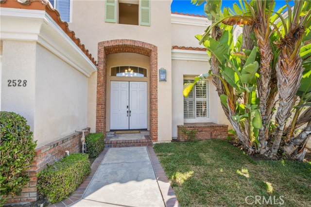 Detail Gallery Image 4 of 43 For 2528 Windsor Pl, Rowland Heights,  CA 91748 - 4 Beds | 4/1 Baths