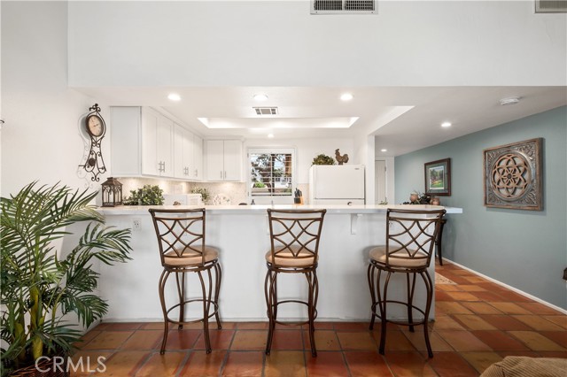 Detail Gallery Image 4 of 46 For 77178 Pauma Valley, Palm Desert,  CA 92211 - 2 Beds | 2 Baths