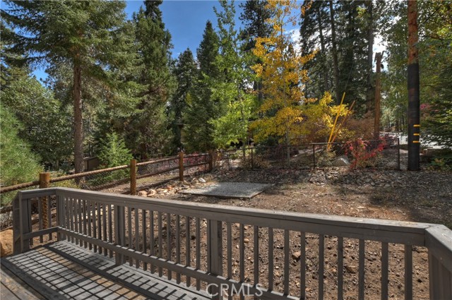 Detail Gallery Image 22 of 38 For 1037 Sylvan, Big Bear Lake,  CA 92315 - 2 Beds | 1/1 Baths