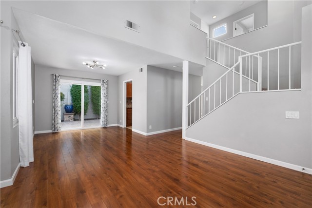 Detail Gallery Image 10 of 52 For 39 Wintermist, Irvine,  CA 92614 - 3 Beds | 2/1 Baths