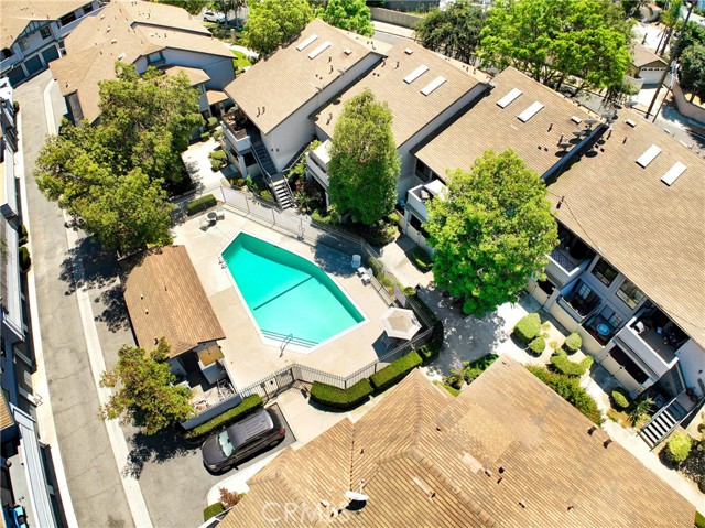 863 W 34th Street, Long Beach CA: https://media.crmls.org/medias/55911953-19ef-4b72-973b-f2f65df5a3fe.jpg