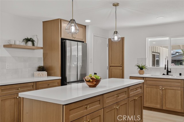 1717 Saint James Place, Placentia CA: https://media.crmls.org/medias/55925078-e6ed-4040-9d98-cb2f12a9ee56.jpg
