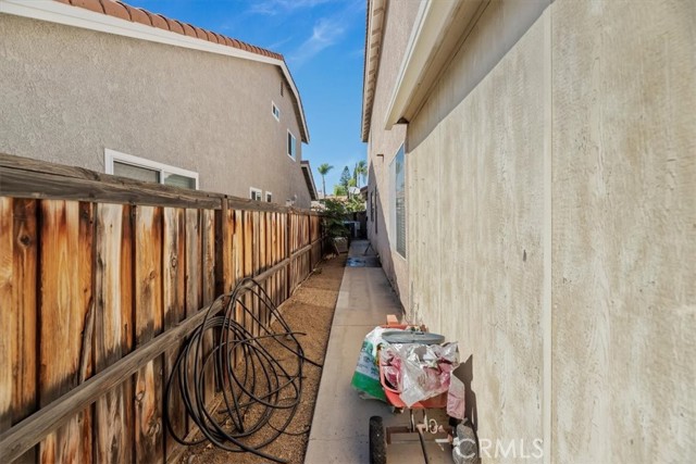 429 Colfax Circle, Corona CA: https://media.crmls.org/medias/5592f087-d94d-40c8-af2e-cbcb8cca9ae4.jpg