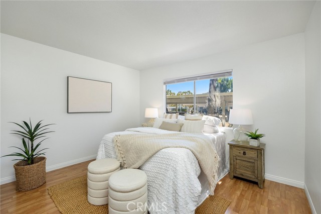6000 Bixby Village Drive, Long Beach CA: https://media.crmls.org/medias/55936242-10b6-4abe-8be8-6ab595791b61.jpg