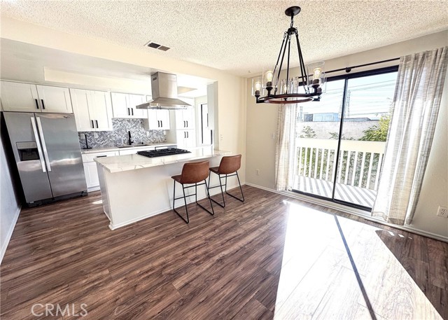 Detail Gallery Image 2 of 35 For 511 Meyer #8,  Redondo Beach,  CA 90278 - 2 Beds | 1/1 Baths