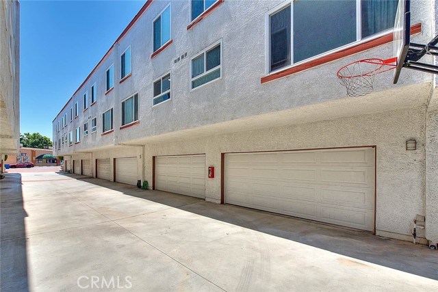 garage 2