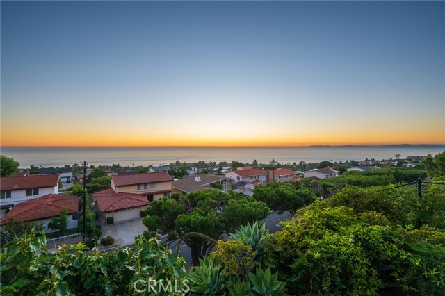 28525 Plainfield Drive, Rancho Palos Verdes, California 90275, 4 Bedrooms Bedrooms, ,2 BathroomsBathrooms,Residential,Sold,Plainfield,PW23160395