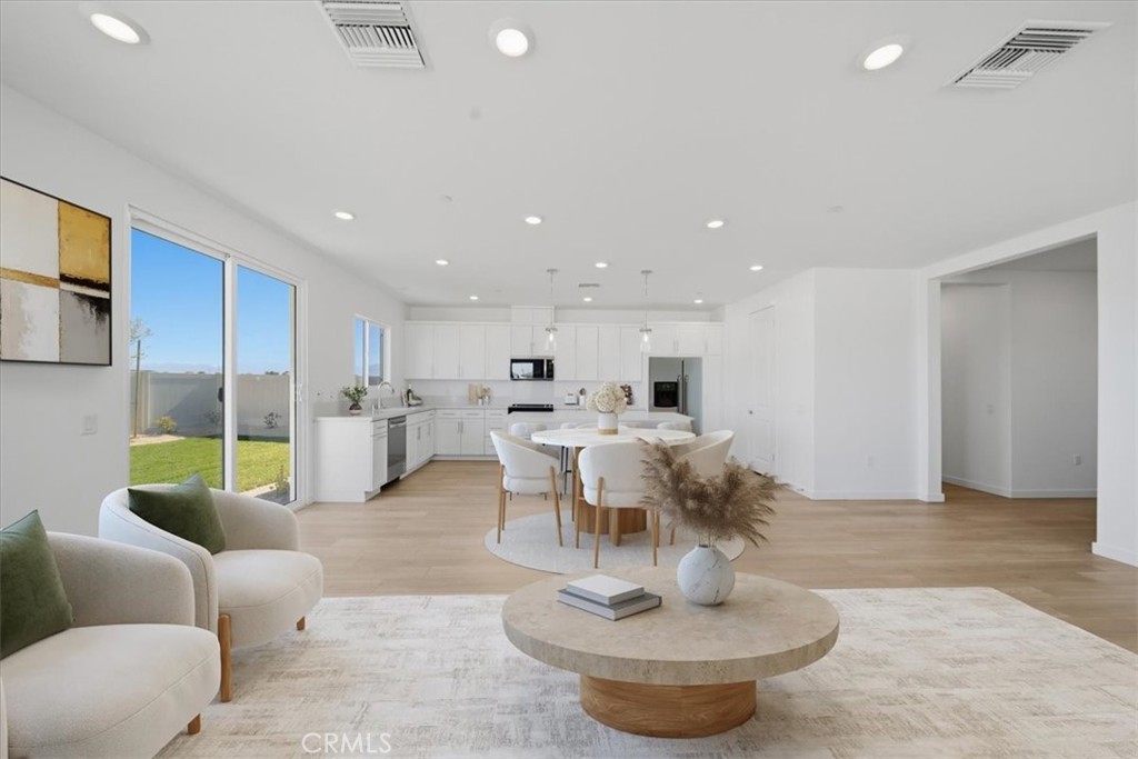 MLS #IV25268479 image #9