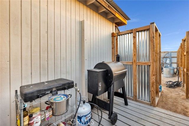 Detail Gallery Image 5 of 25 For 68476 Pole Line, Twentynine Palms,  CA 92277 - 1 Beds | 0 Baths