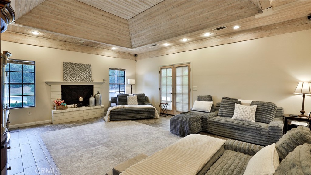 MLS #IV25073743 image #34