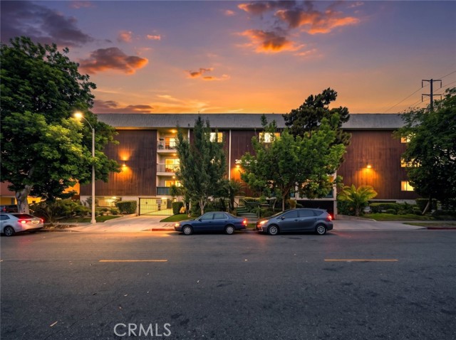 Front Image Thumbnail for CRGD26164258