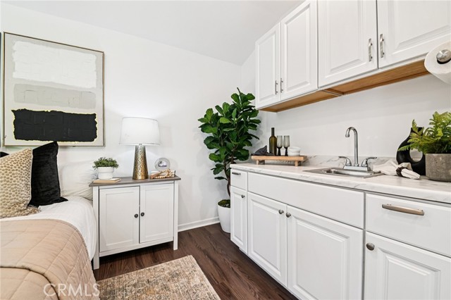 Detail Gallery Image 50 of 58 For 8454 Naylor Ave, Los Angeles,  CA 90045 - 3 Beds | 2 Baths