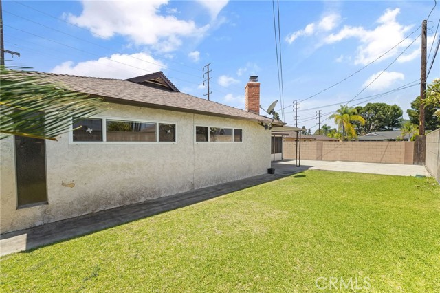 16409 Amber Valley Drive, Whittier CA: https://media.crmls.org/medias/5596a522-0baa-4965-bd56-f4127a309bff.jpg