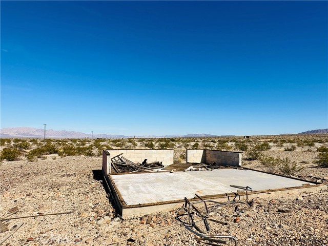 Detail Gallery Image 15 of 21 For 5 Sullivan Rd, Twentynine Palms,  CA 92277 - – Beds | – Baths