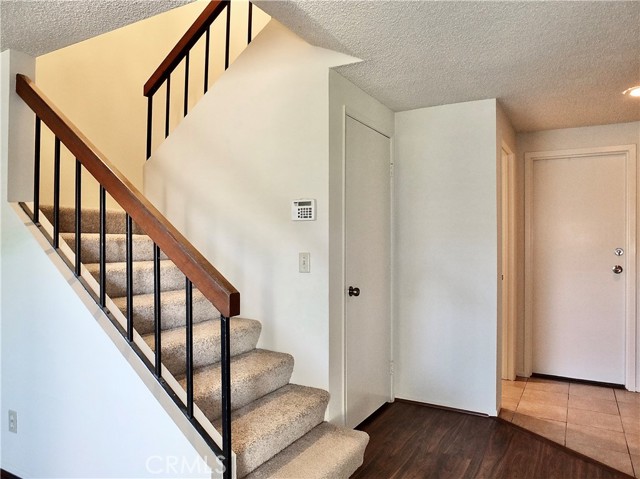 Detail Gallery Image 16 of 49 For 8472 Kington Way #7,  Cypress,  CA 90630 - 2 Beds | 2/1 Baths