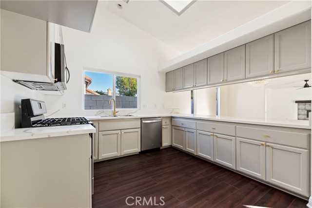 Detail Gallery Image 7 of 29 For 68135 Encinitas, Cathedral City,  CA 92234 - 3 Beds | 2 Baths