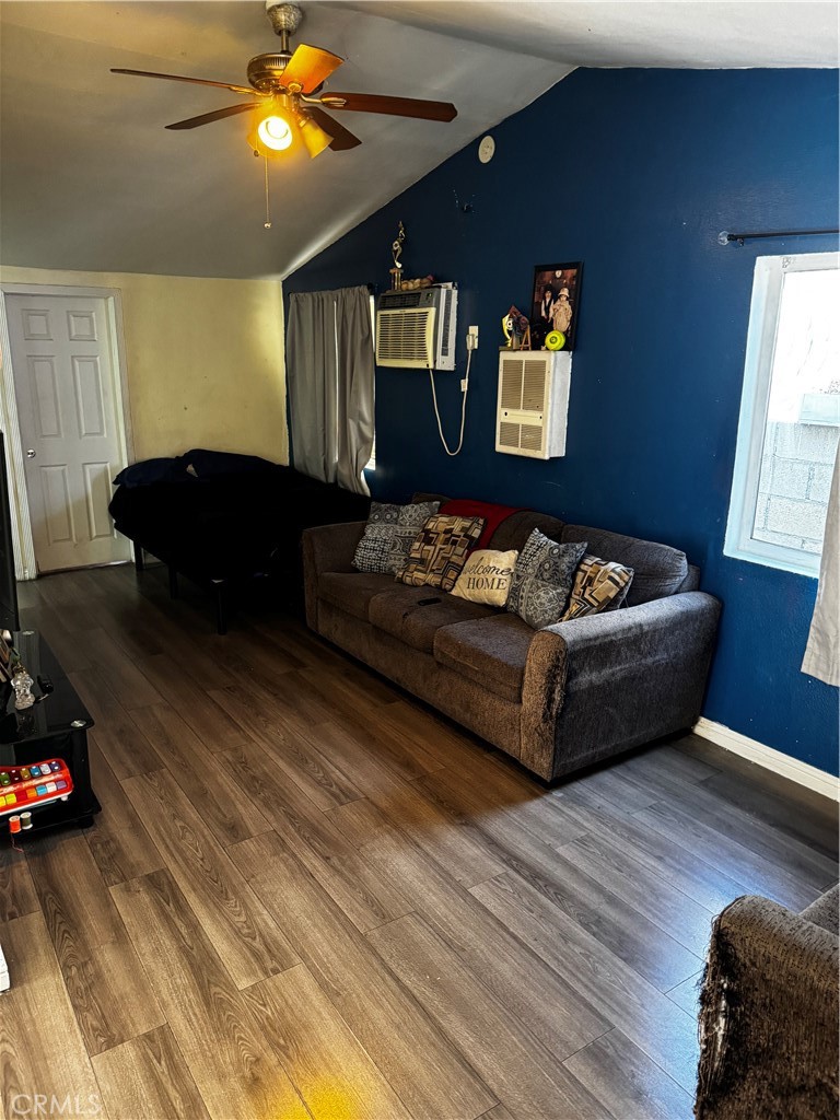 MLS #DW25203207 image #7