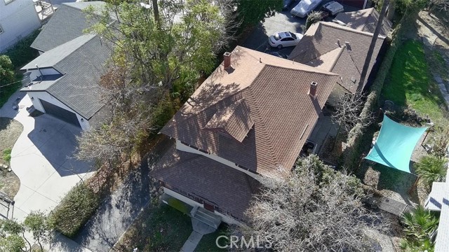 2726 5th Street, Riverside CA: https://media.crmls.org/medias/559a083a-62af-419c-8b5a-0584484ff467.jpg