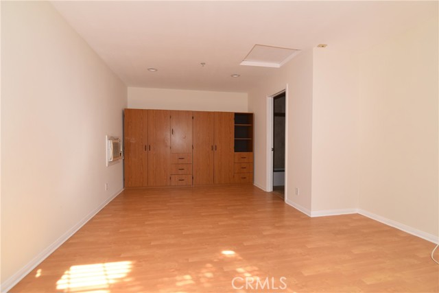 1239 E Maplegrove Street, West Covina CA: https://media.crmls.org/medias/559a49e4-e8af-4285-a922-71a2dca2d2ab.jpg