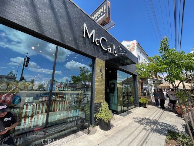  Commercial for Sale in Los Angeles, California