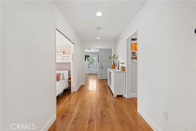 316 Claremont photo 36