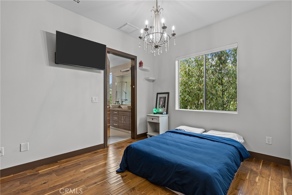 MLS #SR25260301 image #18