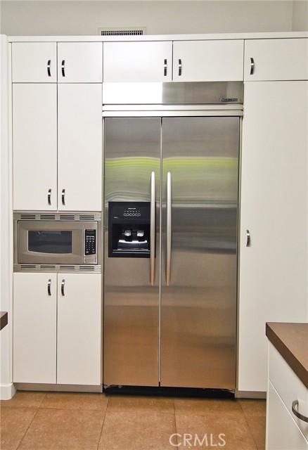 28 Fairway Drive, Manhattan Beach CA: https://media.crmls.org/medias/559d3bad-b153-44d3-bd00-98e272e36223.jpg