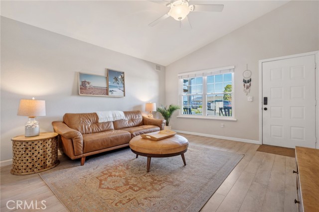 Detail Gallery Image 13 of 49 For 140 Summit Dr, Pismo Beach,  CA 93449 - 2 Beds | 1 Baths