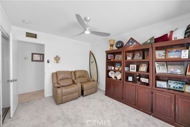 9112 Playa Drive, Huntington Beach CA: https://media.crmls.org/medias/559dc9d4-d462-4692-a4ed-50ea0dda4eb9.jpg
