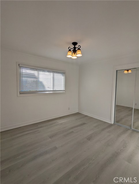 Detail Gallery Image 12 of 16 For 22253 Criswell St, Woodland Hills,  CA 91303 - 3 Beds | 2 Baths