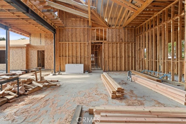 1629 N Palm Avenue, Upland CA: https://media.crmls.org/medias/559e044f-4f4c-4aa6-b22a-c4f219e4f1b5.jpg