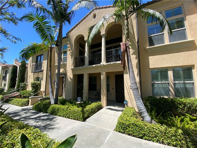 Detail Gallery Image 1 of 16 For 67 City Stroll, Irvine,  CA 92620 - 2 Beds | 2 Baths