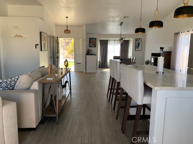 36500 30th E Street, Palmdale CA: https://media.crmls.org/medias/559eb872-c52c-4df6-8f6f-ff339fb2cb85.jpg