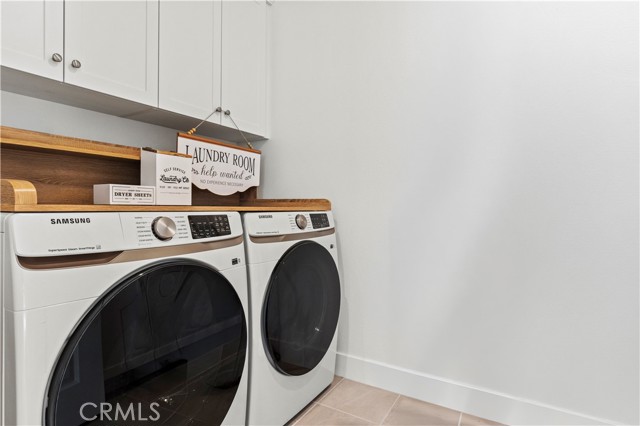 Detail Gallery Image 28 of 74 For 27526 Elderberry Dr, Valencia,  CA 91381 - 5 Beds | 5/1 Baths