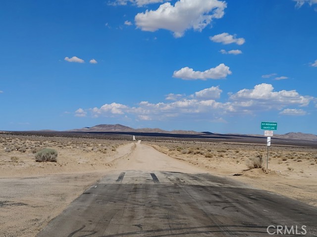 0 Shadow Mountain Road, Adelanto CA: https://media.crmls.org/medias/559ef856-ee12-494c-ae66-74e3299cee46.jpg