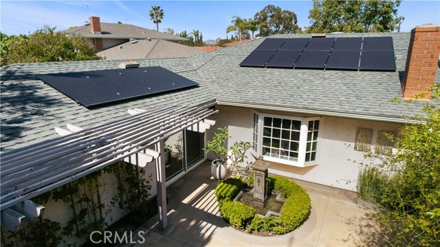 13811 Palace Way, Tustin CA: https://media.crmls.org/medias/559fb8b4-d994-41da-b477-0379d9644328.jpg
