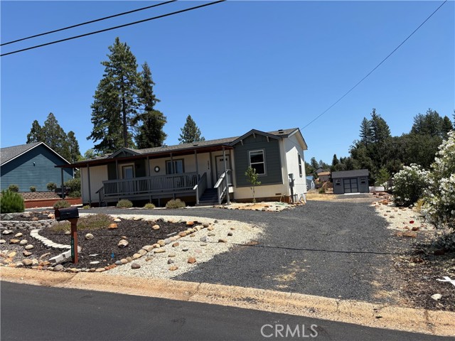 Detail Gallery Image 4 of 23 For 5874 Crestmoor Dr, Paradise,  CA 95969 - 2 Beds | 2 Baths