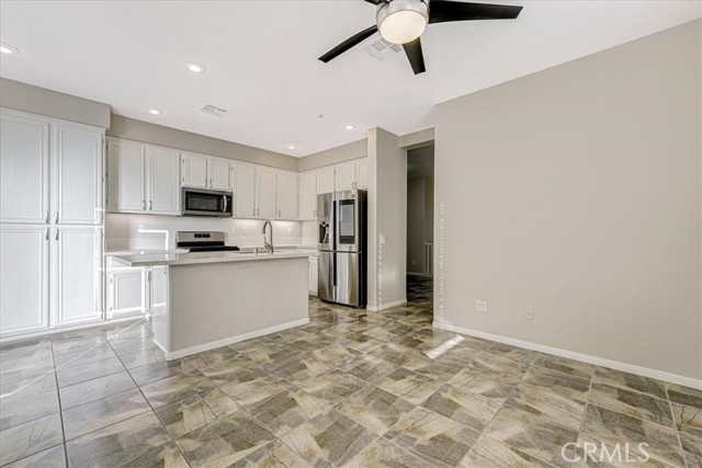 Detail Gallery Image 21 of 46 For 18 Kenilworth Ln #150,  Aliso Viejo,  CA 92656 - 3 Beds | 2/1 Baths